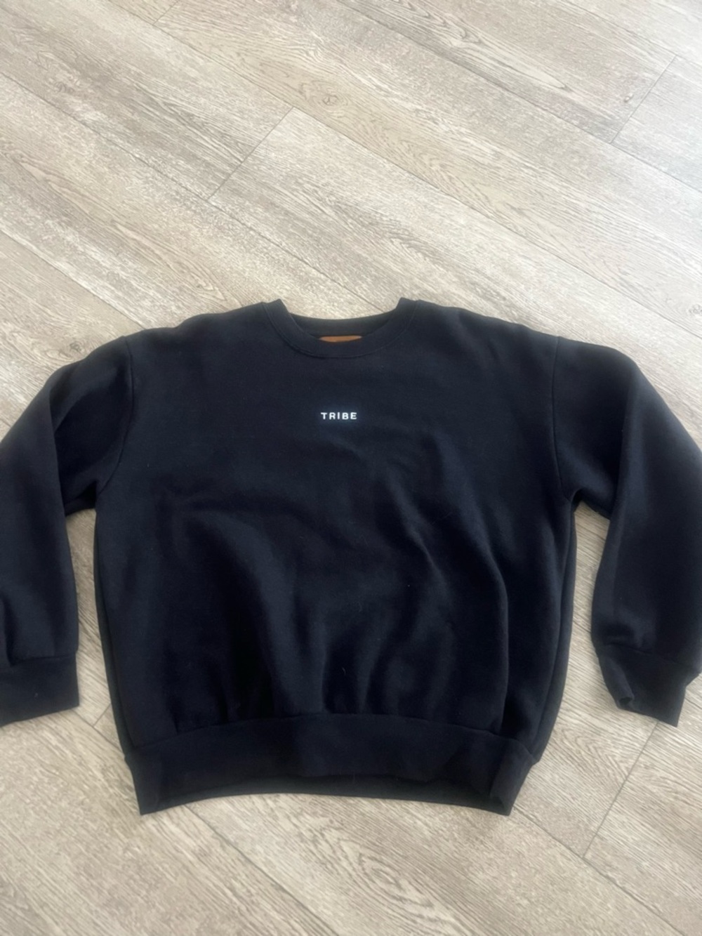 Tribe Kelley crewneck